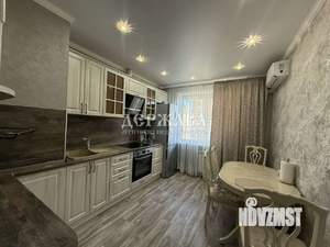 3-к квартира, вторичка, 63м2, 8/9 этаж