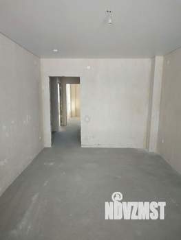 2-к квартира, вторичка, 62м2, 1/9 этаж
