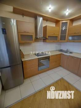 3-к квартира, вторичка, 100м2, 4/9 этаж