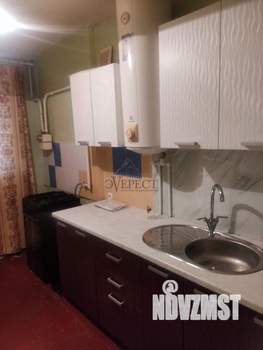 2-к квартира, вторичка, 43м2, 1/4 этаж