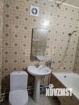 2-к квартира, вторичка, 45м2, 1/4 этаж