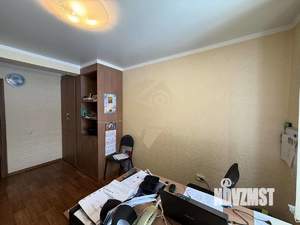 4-к квартира, вторичка, 90м2, 1/9 этаж