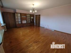 2-к квартира, вторичка, 108м2, 4/5 этаж