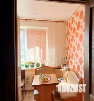 2-к квартира, вторичка, 54м2, 1/9 этаж