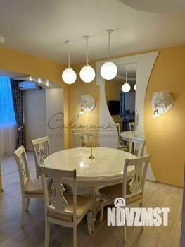 3-к квартира, вторичка, 138м2, 5/5 этаж