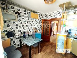 3-к квартира, вторичка, 72м2, 8/9 этаж